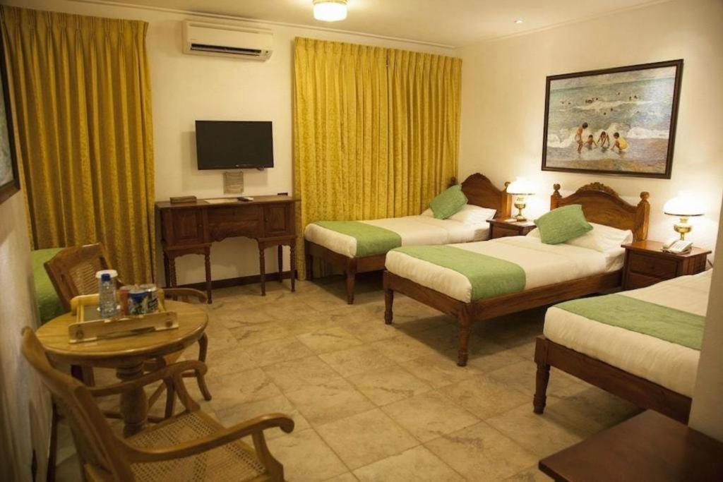 Hotel Felicidad Vigan Kültér fotó